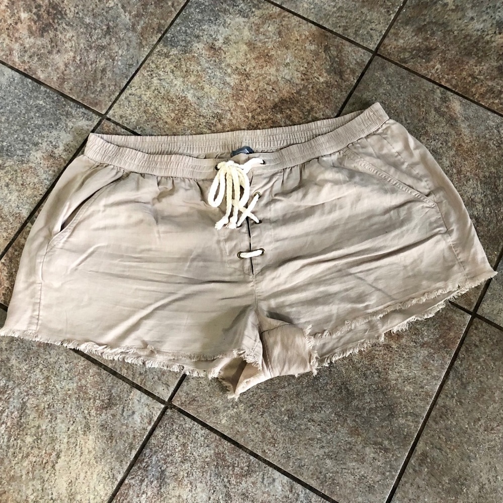 MAKE OFFER Aerie tie tassel shorts